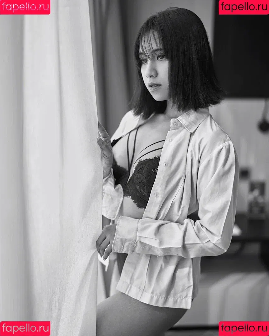 Refeen / Refina / referrals Onlyfans Photo Gallery 