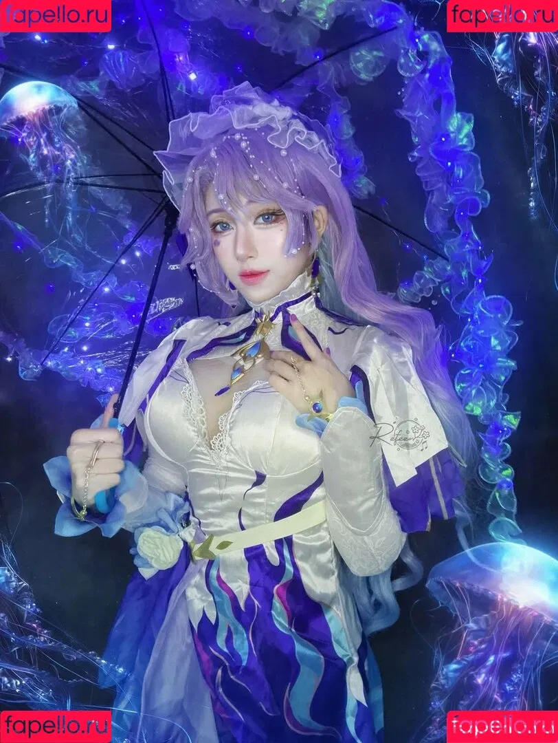 Refeen / Refina / referrals Onlyfans Photo Gallery 