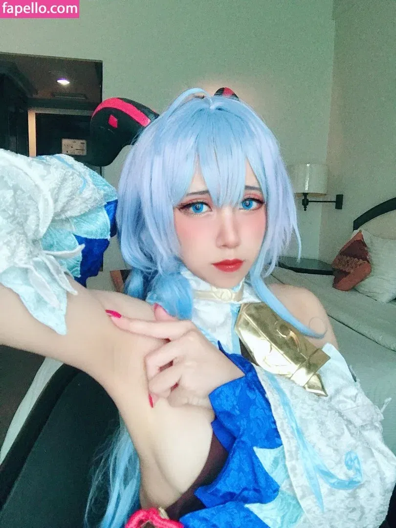 Refeen / Refina / referrals Onlyfans Photo Gallery 