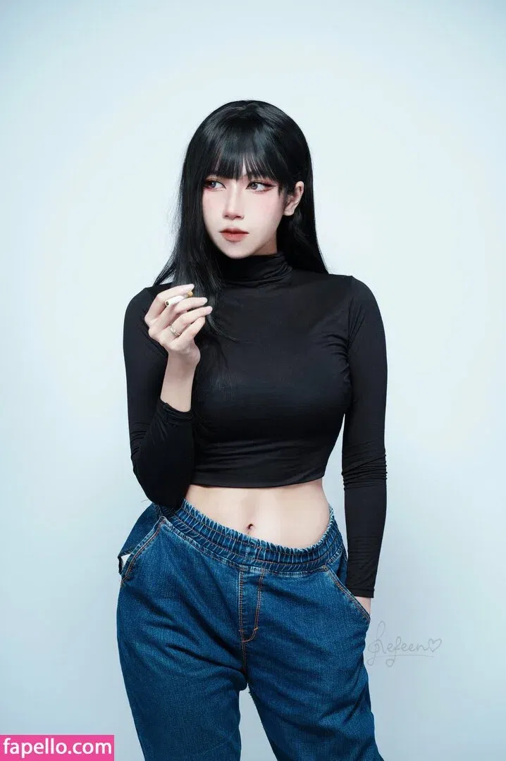 Refeen / Refina / referrals Onlyfans Photo Gallery 