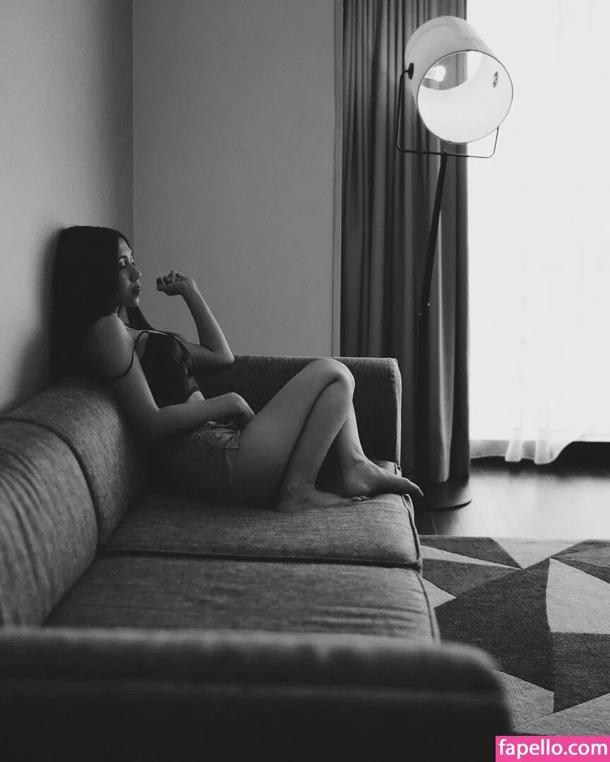 Refeen / Refina / referrals Onlyfans Photo Gallery 