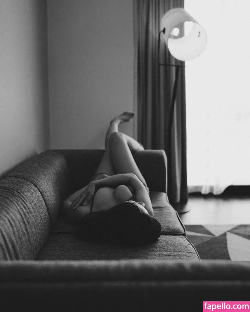 Refeen / Refina / referrals Onlyfans Photo Gallery 