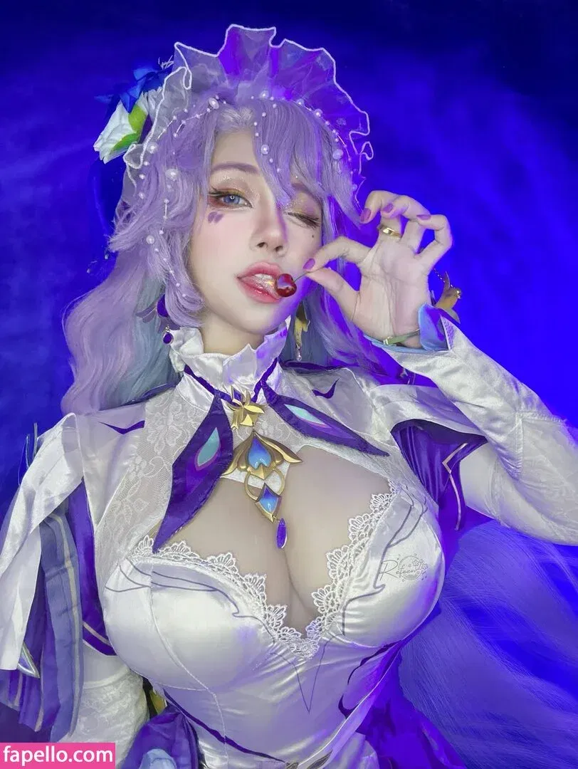 Refeen / Refina / referrals Onlyfans Photo Gallery 