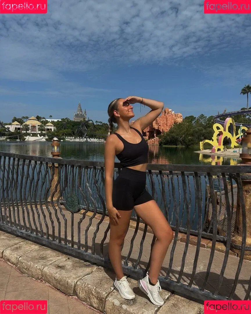 caragarcia08 / caramarie677 / caravega Onlyfans Photo Gallery 