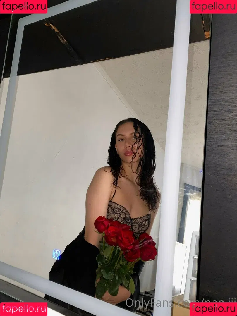 Nanamarie / na.nnii / nan.iii Onlyfans Photo Gallery 