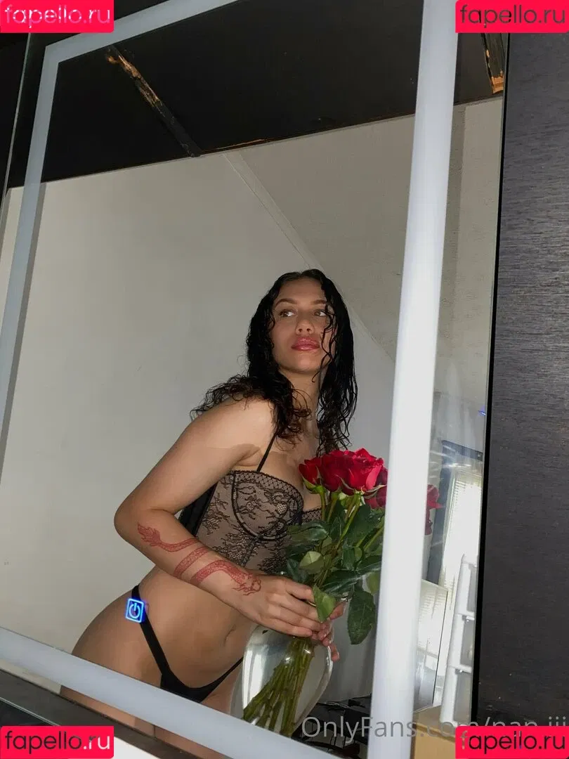 Nanamarie / na.nnii / nan.iii Onlyfans Photo Gallery 