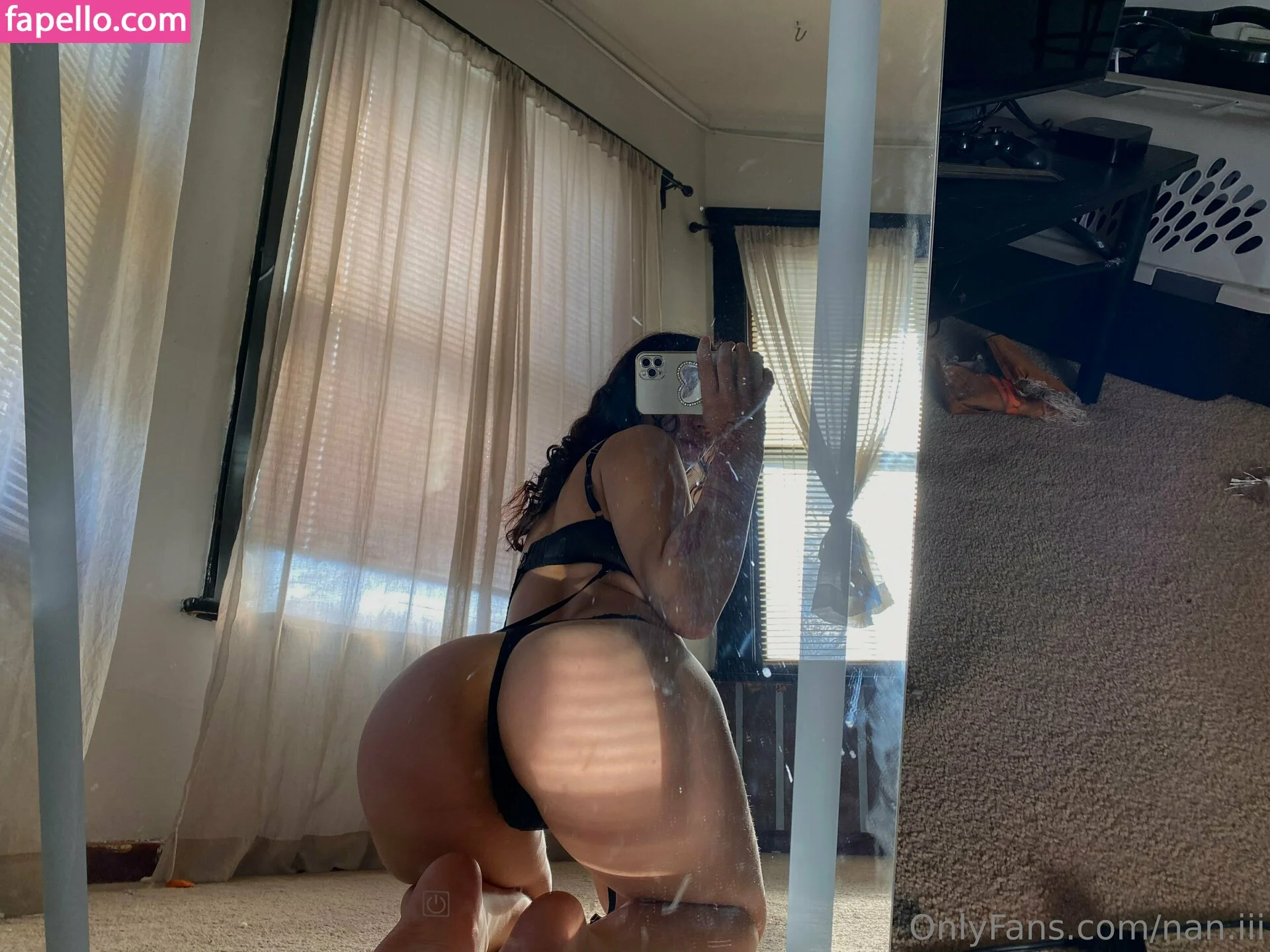 Nanamarie / na.nnii / nan.iii Onlyfans Photo Gallery 