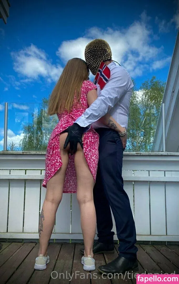 tiednpied Onlyfans Photo Gallery 