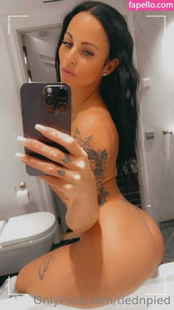 tiednpied Onlyfans Photo Gallery 