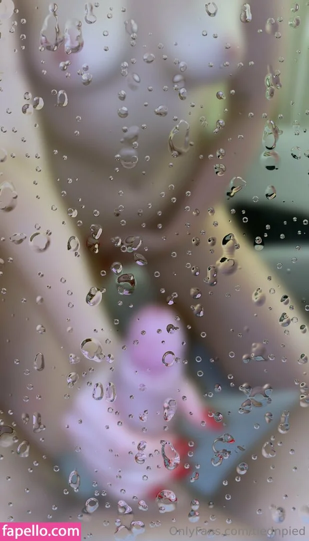 tiednpied Onlyfans Photo Gallery 