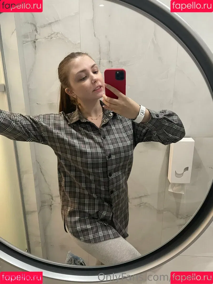 alise_lis / aliselis Onlyfans Photo Gallery 