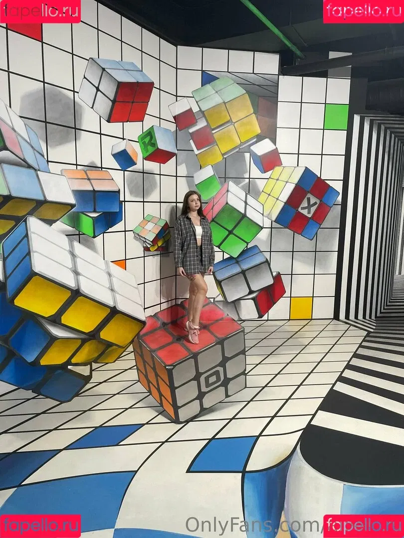 alise_lis / aliselis Onlyfans Photo Gallery 