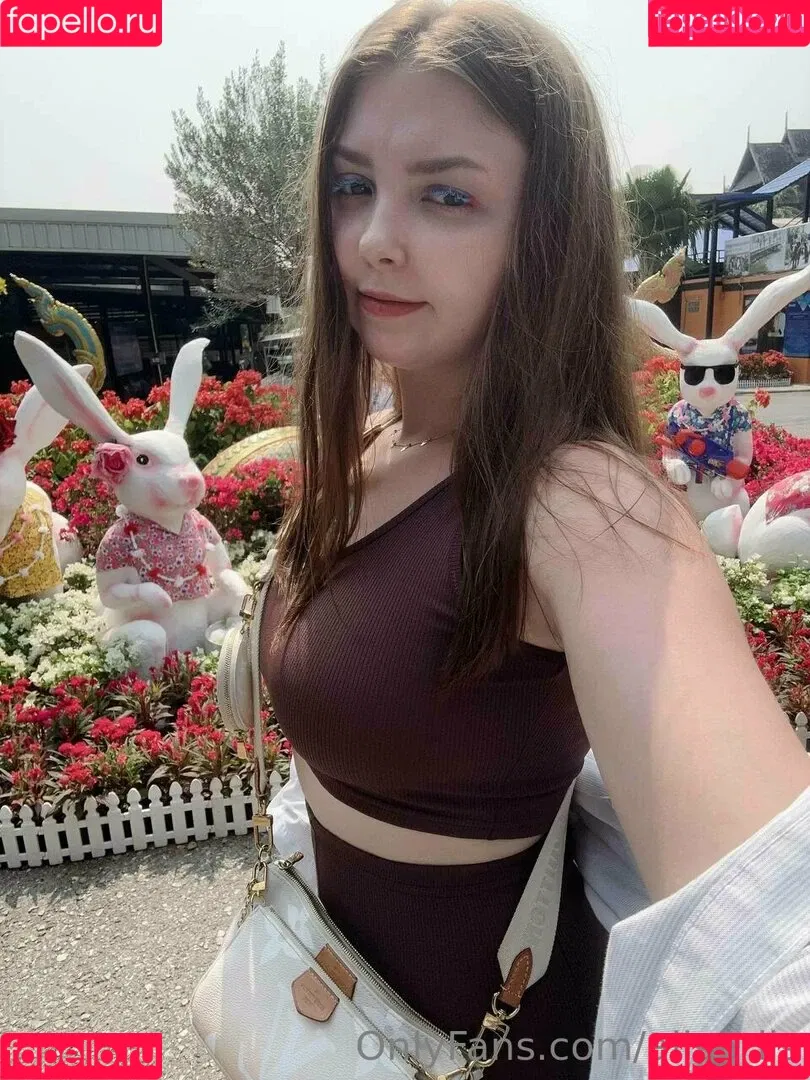 alise_lis / aliselis Onlyfans Photo Gallery 