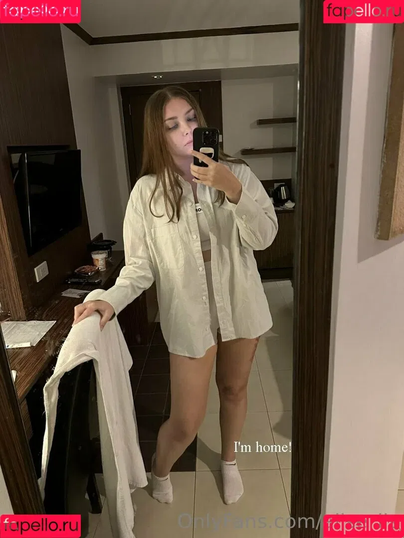 alise_lis / aliselis Onlyfans Photo Gallery 