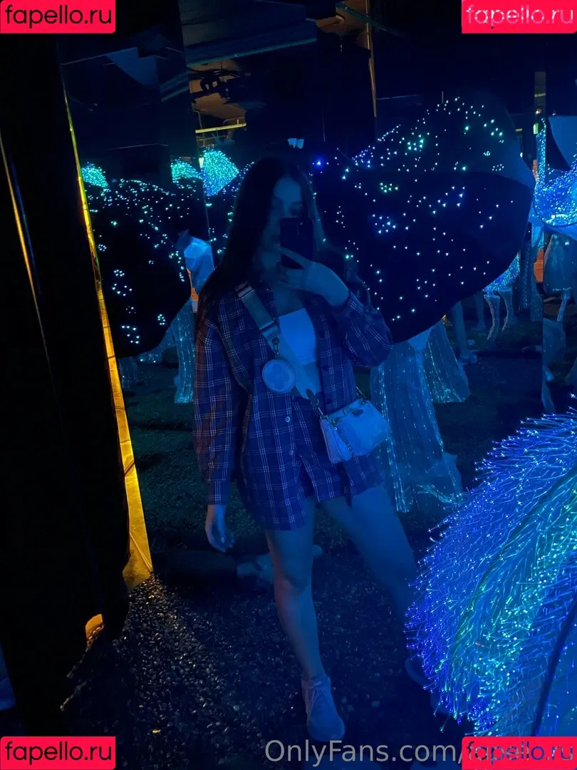 alise_lis / aliselis Onlyfans Photo Gallery 