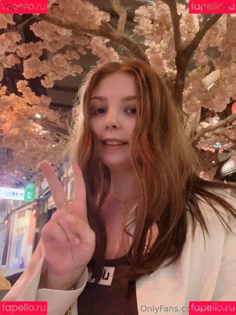 alise_lis / aliselis Onlyfans Photo Gallery 