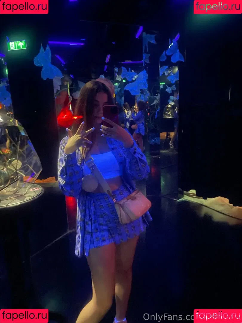 alise_lis / aliselis Onlyfans Photo Gallery 