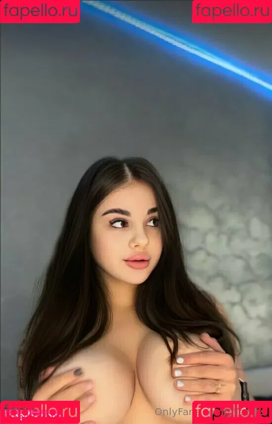 alise_lis / aliselis Onlyfans Photo Gallery 