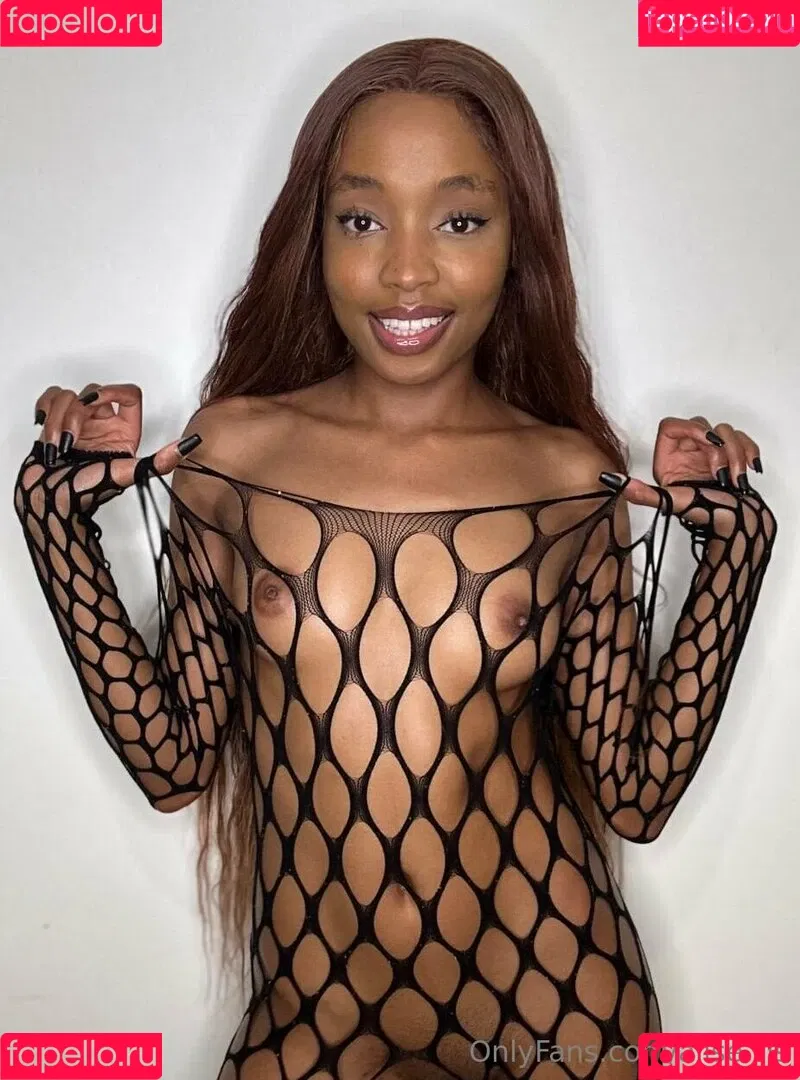 alise_lis / aliselis Onlyfans Photo Gallery 