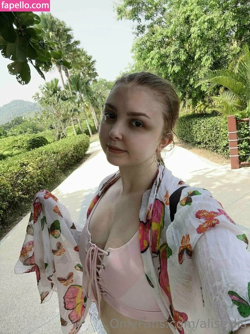 alise_lis / aliselis Onlyfans Photo Gallery 