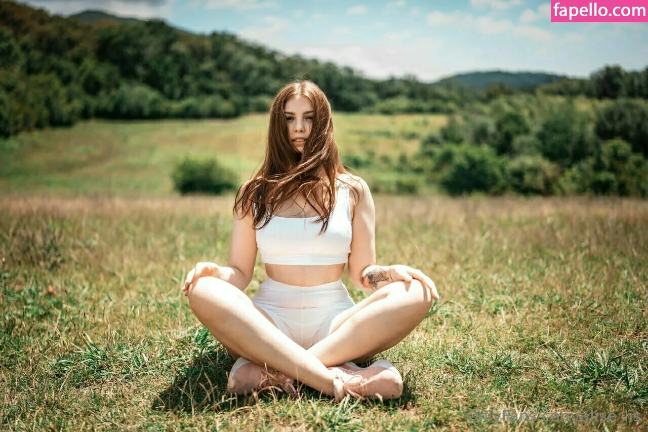 alise_lis / aliselis Onlyfans Photo Gallery 