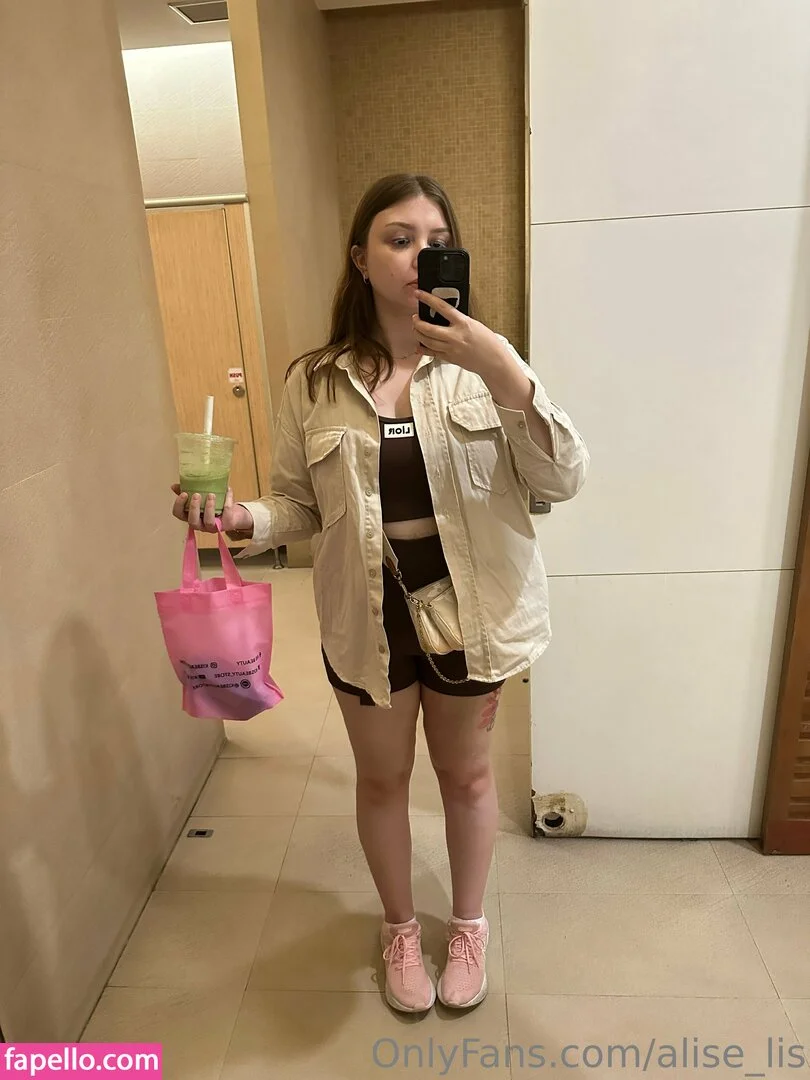 alise_lis / aliselis Onlyfans Photo Gallery 