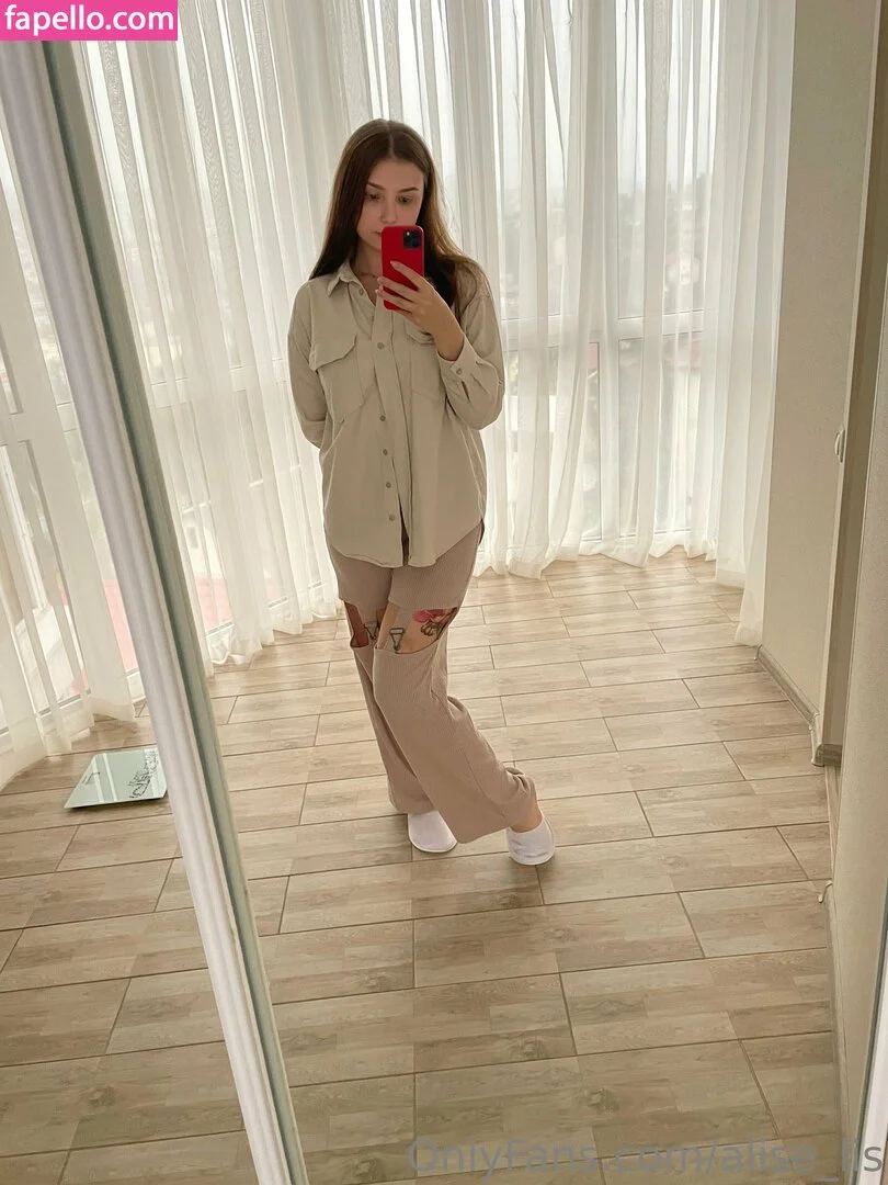 alise_lis / aliselis Onlyfans Photo Gallery 