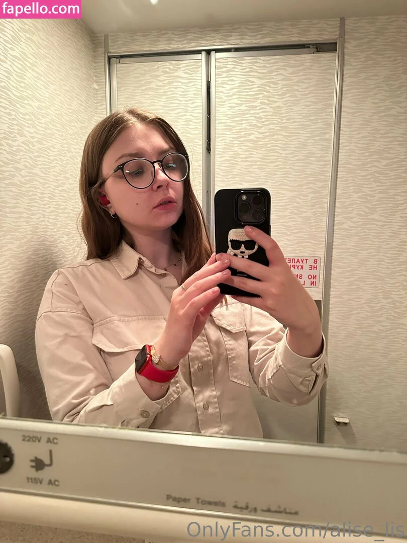 alise_lis / aliselis Onlyfans Photo Gallery 