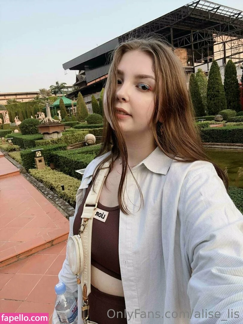 alise_lis / aliselis Onlyfans Photo Gallery 