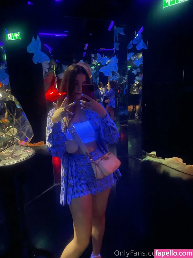 alise_lis / aliselis Onlyfans Photo Gallery 