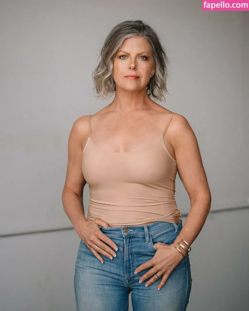 Anne-Marie Onlyfans Photo Gallery 