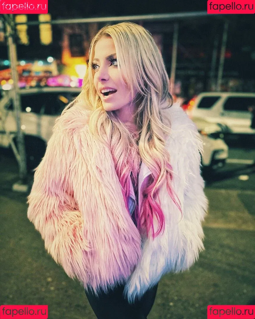 Alexa Bliss / WWE / alexa_bliss / alexa_bliss_wwe_ / alexafansite Onlyfans Photo Gallery 