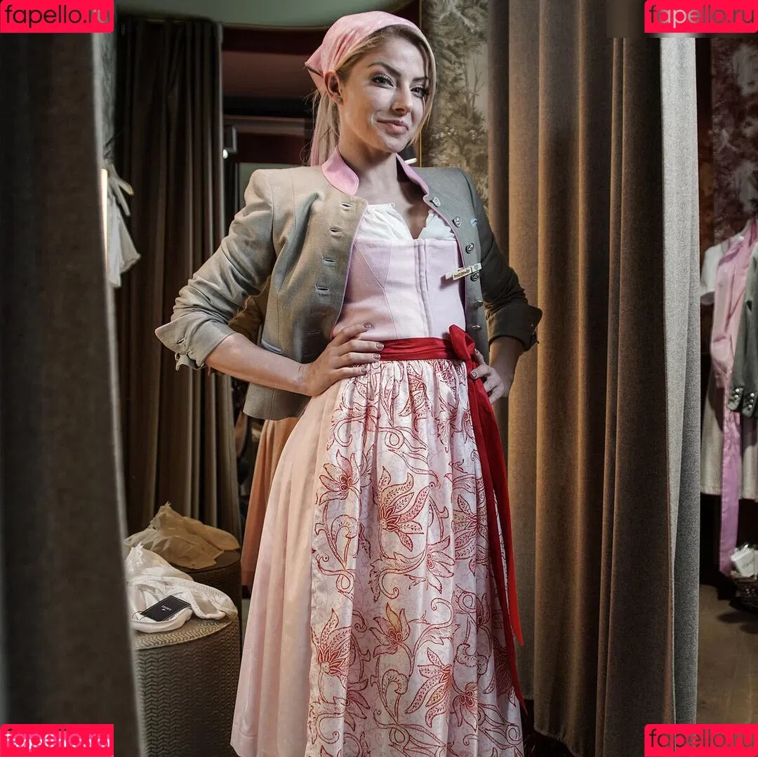 Alexa Bliss / WWE / alexa_bliss / alexa_bliss_wwe_ / alexafansite Onlyfans Photo Gallery 