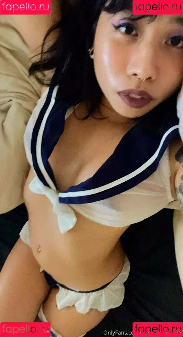 Cherrydaisuki / yournana18 Onlyfans Photo Gallery 