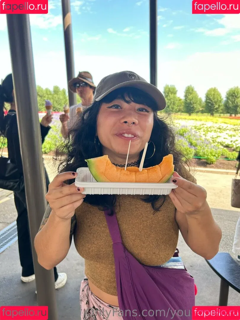 Cherrydaisuki / yournana18 Onlyfans Photo Gallery 