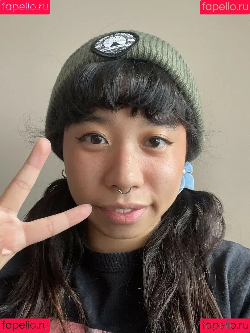 Cherrydaisuki / yournana18 Onlyfans Photo Gallery 