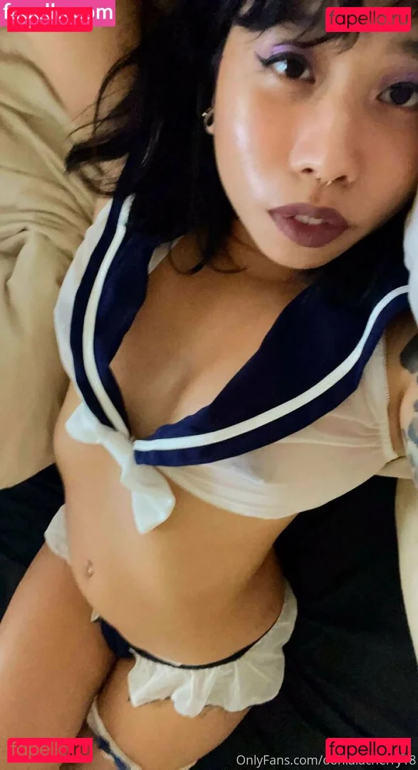 Cherrydaisuki / yournana18 Onlyfans Photo Gallery 