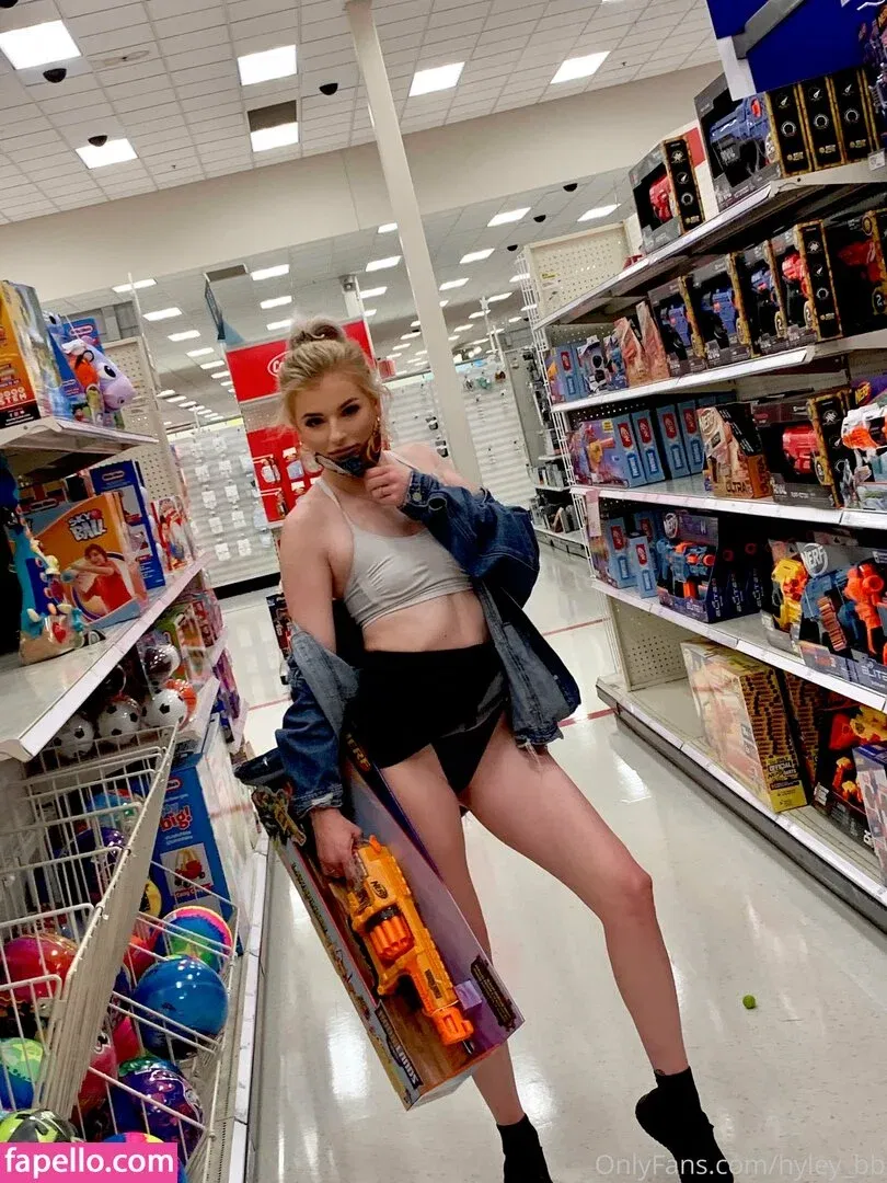 Hyley Winters / hyley.winters Onlyfans Photo Gallery 