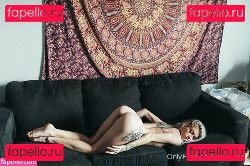 aryafaeofficial / aryafaye Onlyfans Photo Gallery 