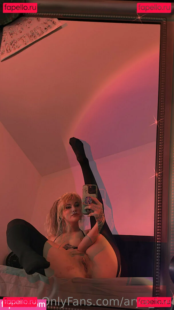 aryafaeofficial / aryafaye Onlyfans Photo Gallery 