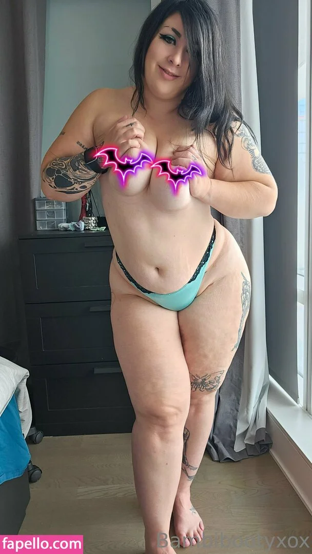 bambibootyxoxfree / freakingrican45 Onlyfans Photo Gallery 