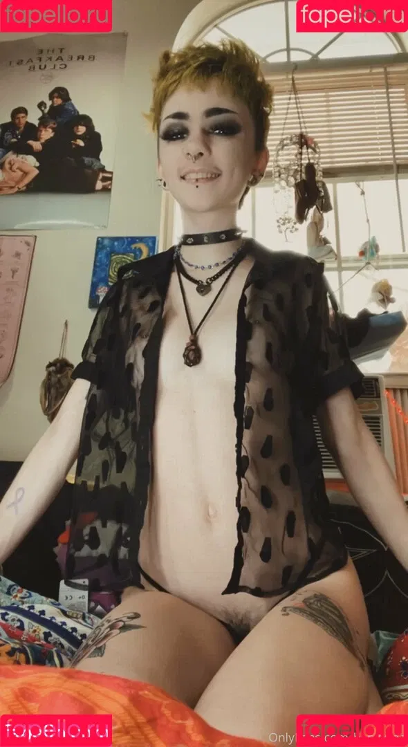 Babyyzee / babyyzee_ Onlyfans Photo Gallery 