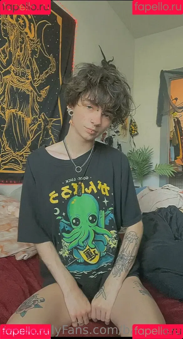 Babyyzee / babyyzee_ Onlyfans Photo Gallery 