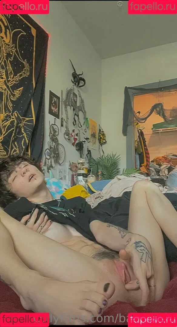 Babyyzee / babyyzee_ Onlyfans Photo Gallery 