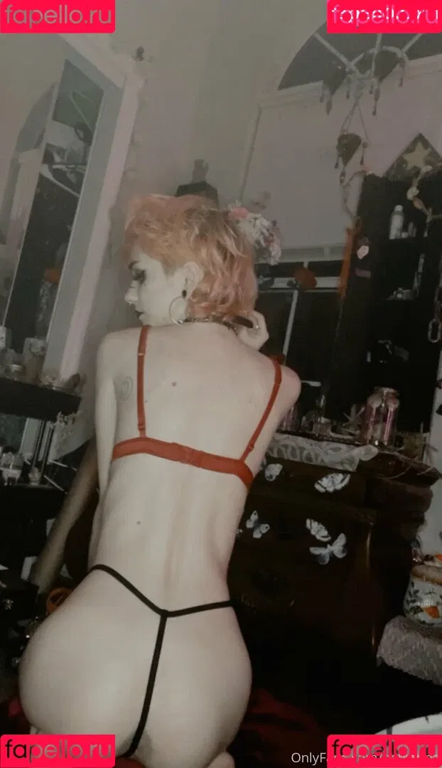 Babyyzee / babyyzee_ Onlyfans Photo Gallery 