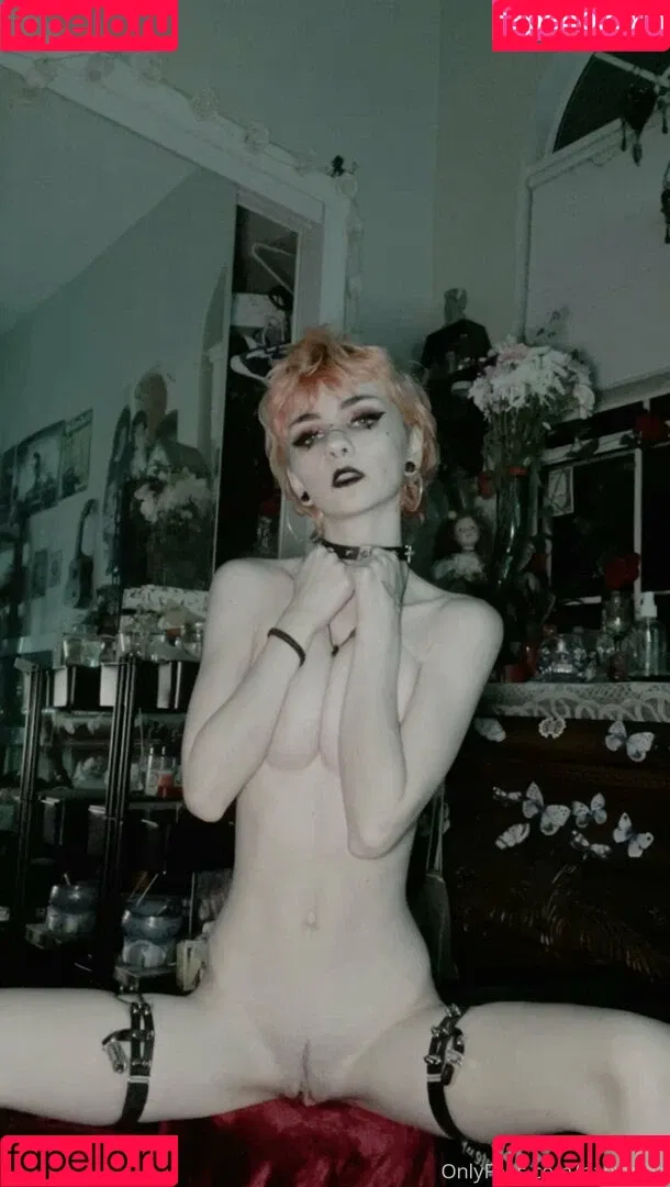 Babyyzee / babyyzee_ Onlyfans Photo Gallery 