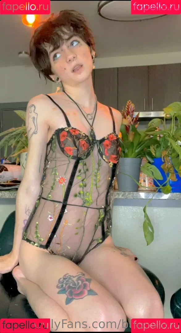 Babyyzee / babyyzee_ Onlyfans Photo Gallery 