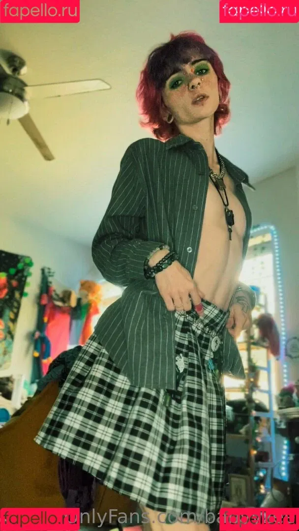 Babyyzee / babyyzee_ Onlyfans Photo Gallery 