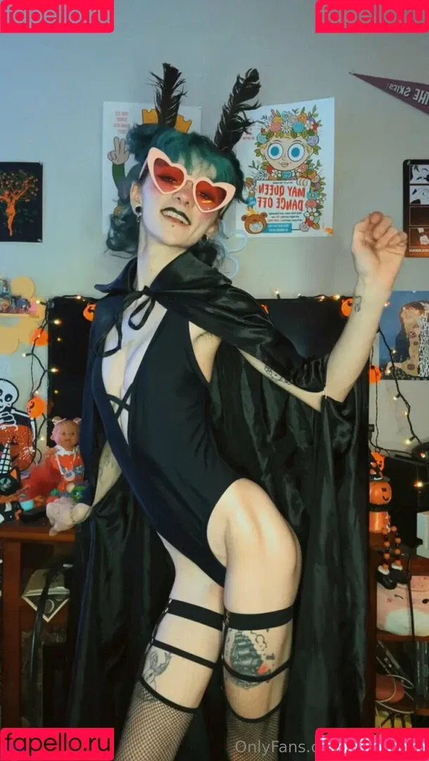 Babyyzee / babyyzee_ Onlyfans Photo Gallery 