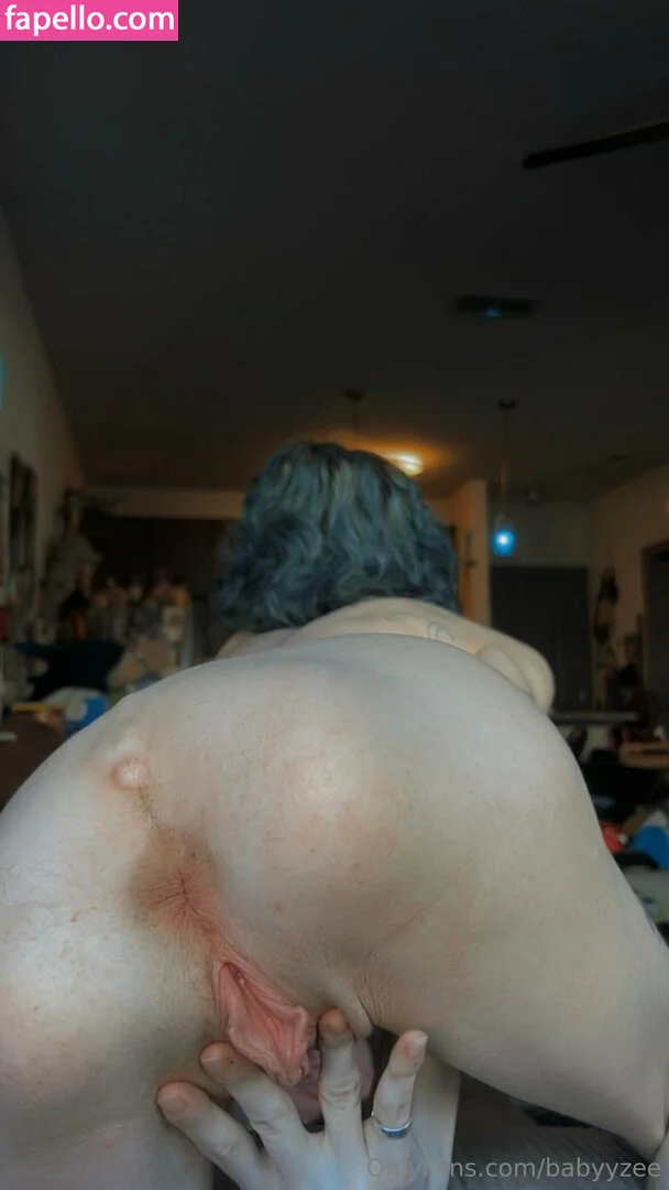 Babyyzee / babyyzee_ Onlyfans Photo Gallery 